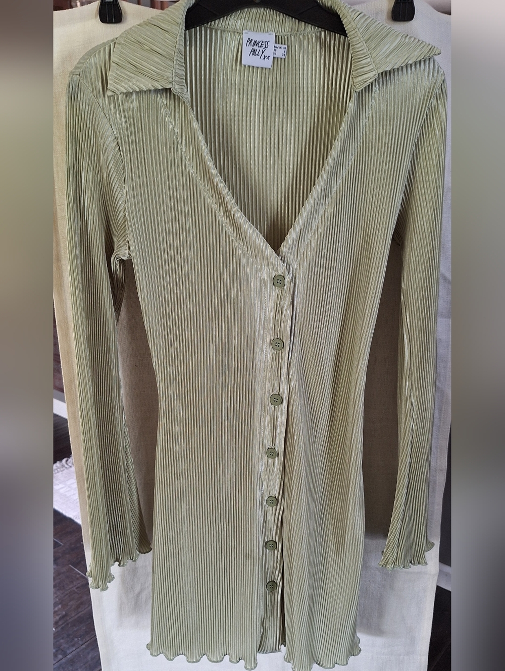Princess Polly Ribbed Button Front Top Sage Green Long Sleeve Size 6
